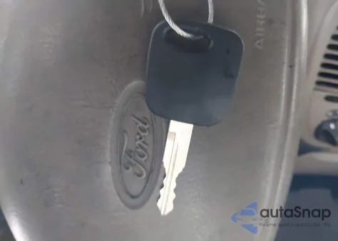 2002 Ford F-150 King Ranch/Lariat/Xlt from USA, damaged, VIN 1FTRW08L42KC66472